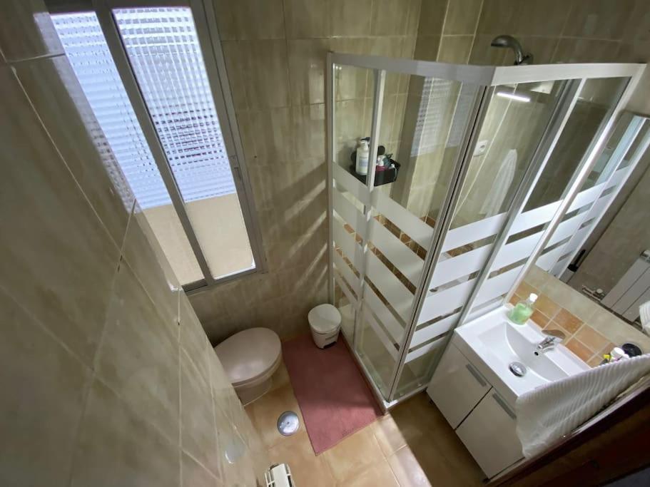 Habitacion Interior En Madrid Exterior foto